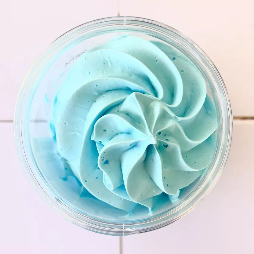 Chantilly de douche exfoliante à la poudre de noyau d'abricot 100 g Eau fraiche
