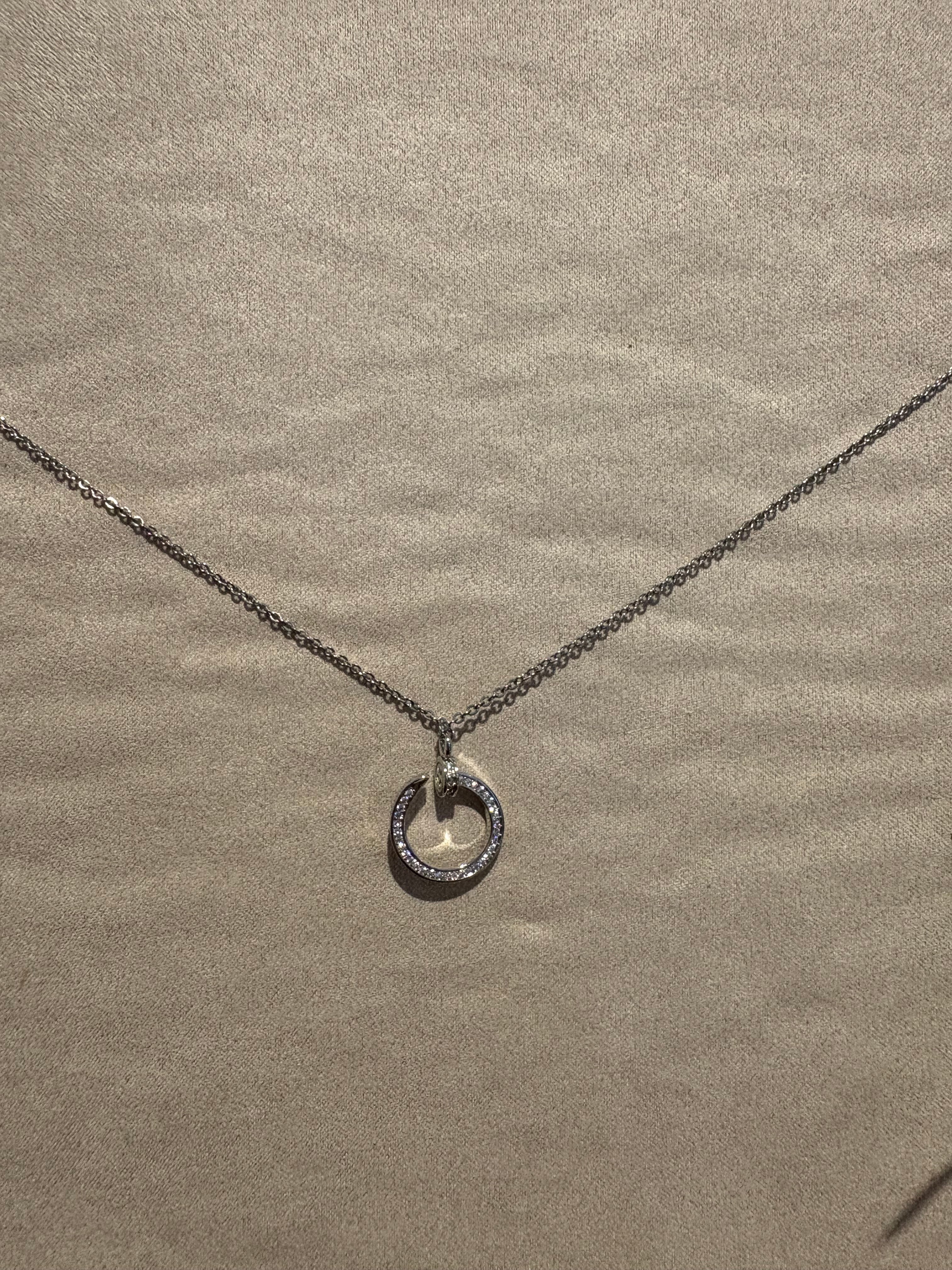 Collier anneau Rond strass argenté